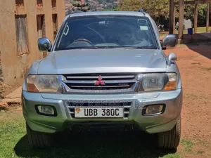 Mitsubishi Pajero 2008 Silver