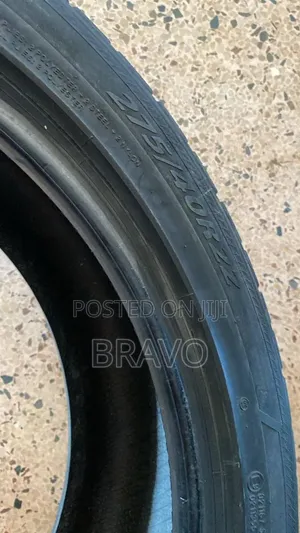 275/40r22 Good Condition Tyres .