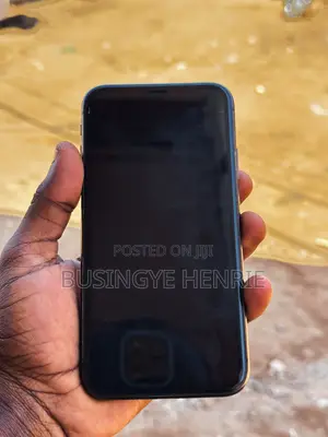 Apple iPhone 11 64 GB Gray