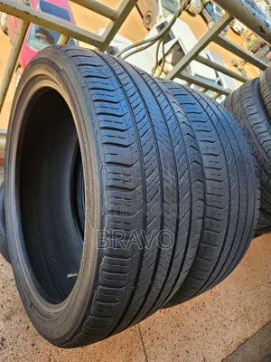 275/40r22 Tires for Mercedes Benz GLE