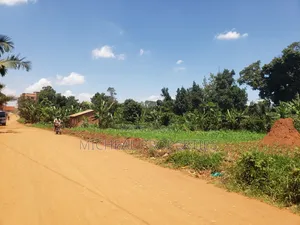Plot for Sell Kitagobwa 50ft by 100ft at 80m