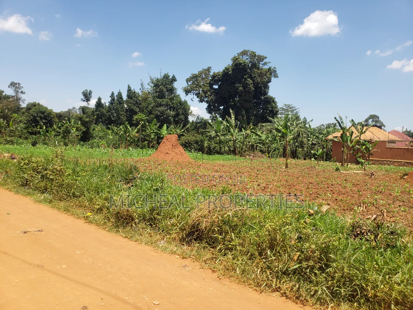 Plot for Sell Kitagobwa 50ft by 100ft at 80m