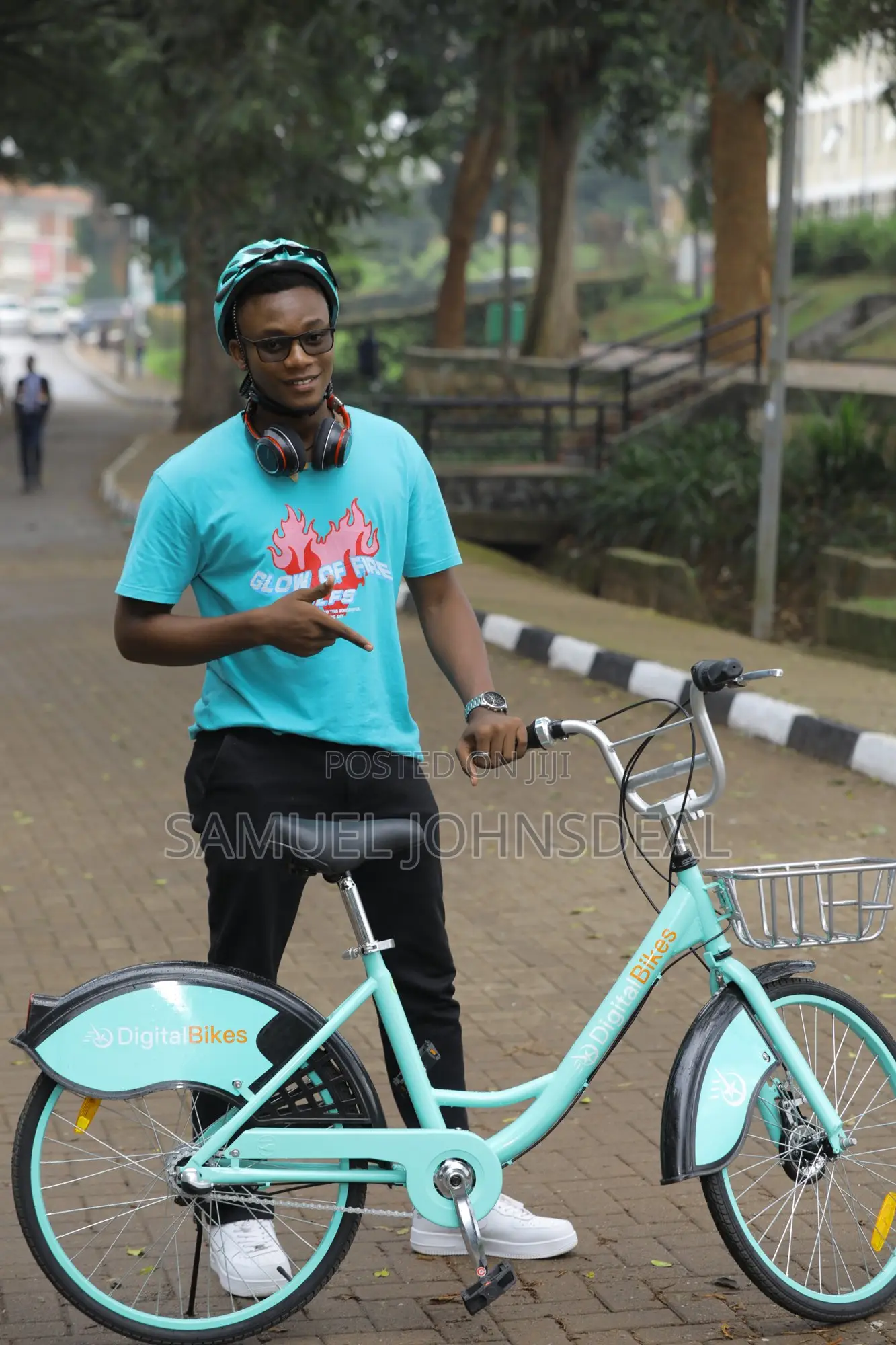 Digital Bikes City Bicycle With Front Basket - Teal