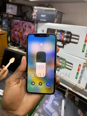 Apple iPhone X 64 GB Black