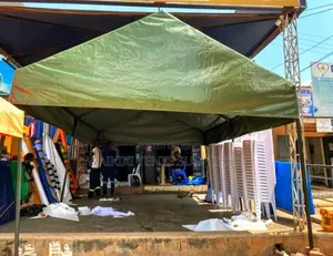 100 Seater Tent With No Flaps