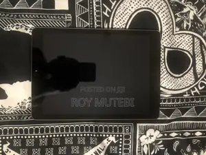 Apple iPad Air 32 GB Gray
