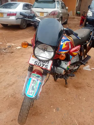 Bajaj CT 125X 2025 Red