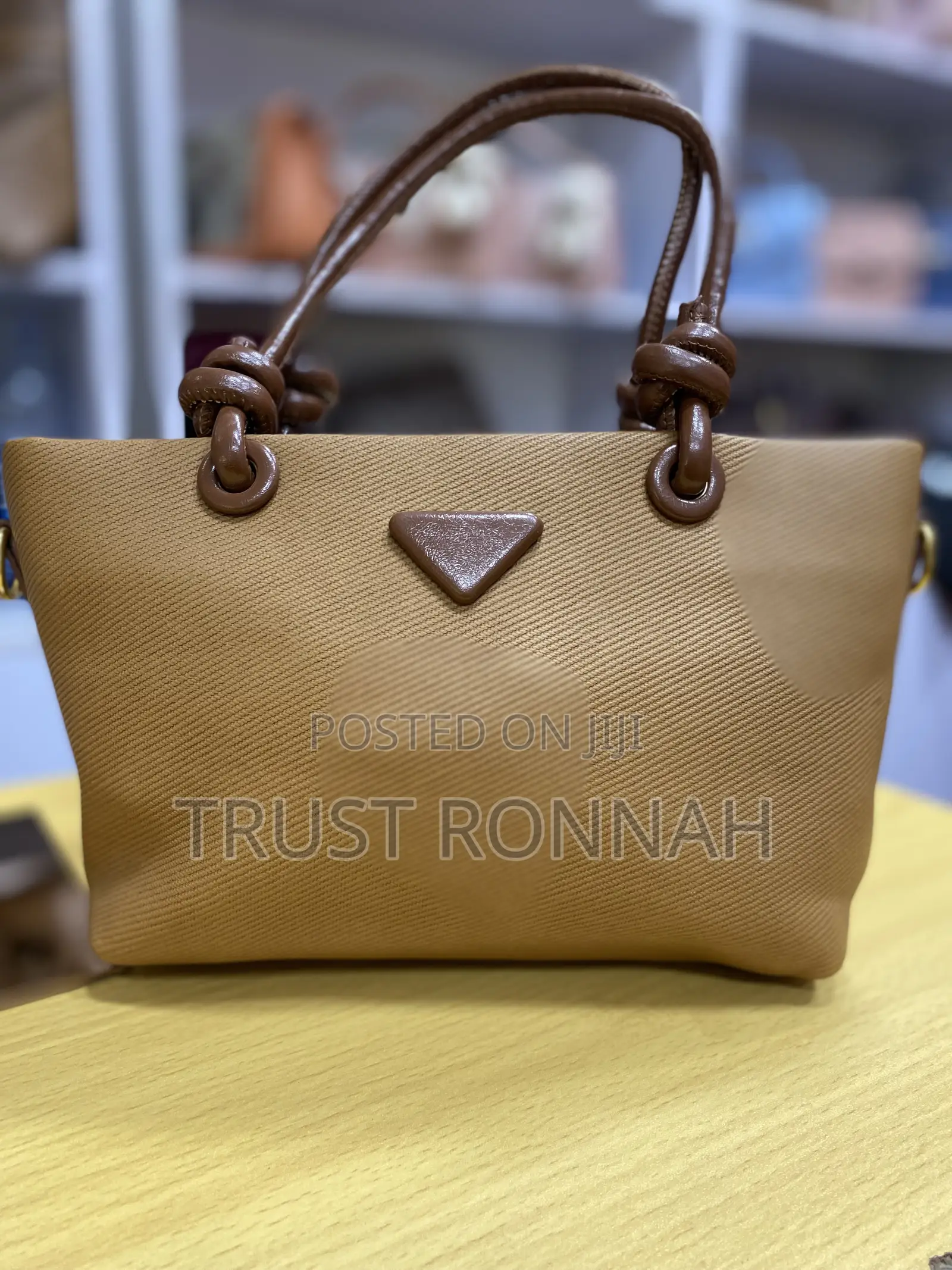 Women Hand Bags Available at a Cheaper Price