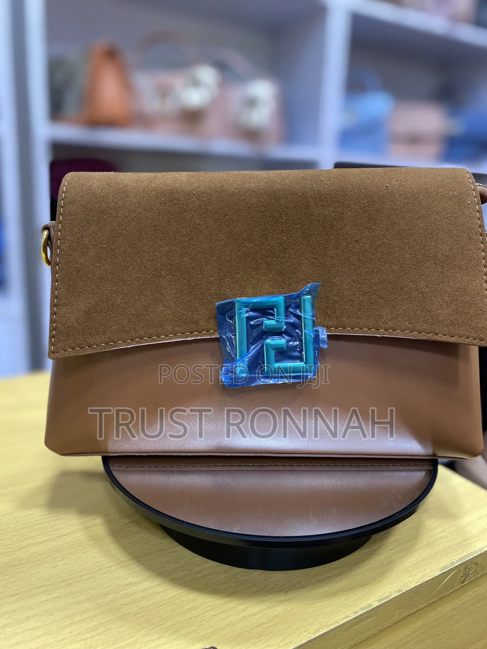 Women Hand Bags Available at a Cheaper Price