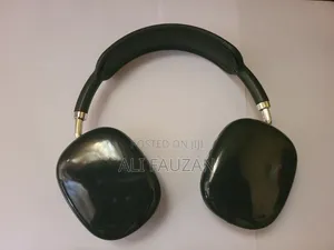 Power Bank,headsets and USB Cable