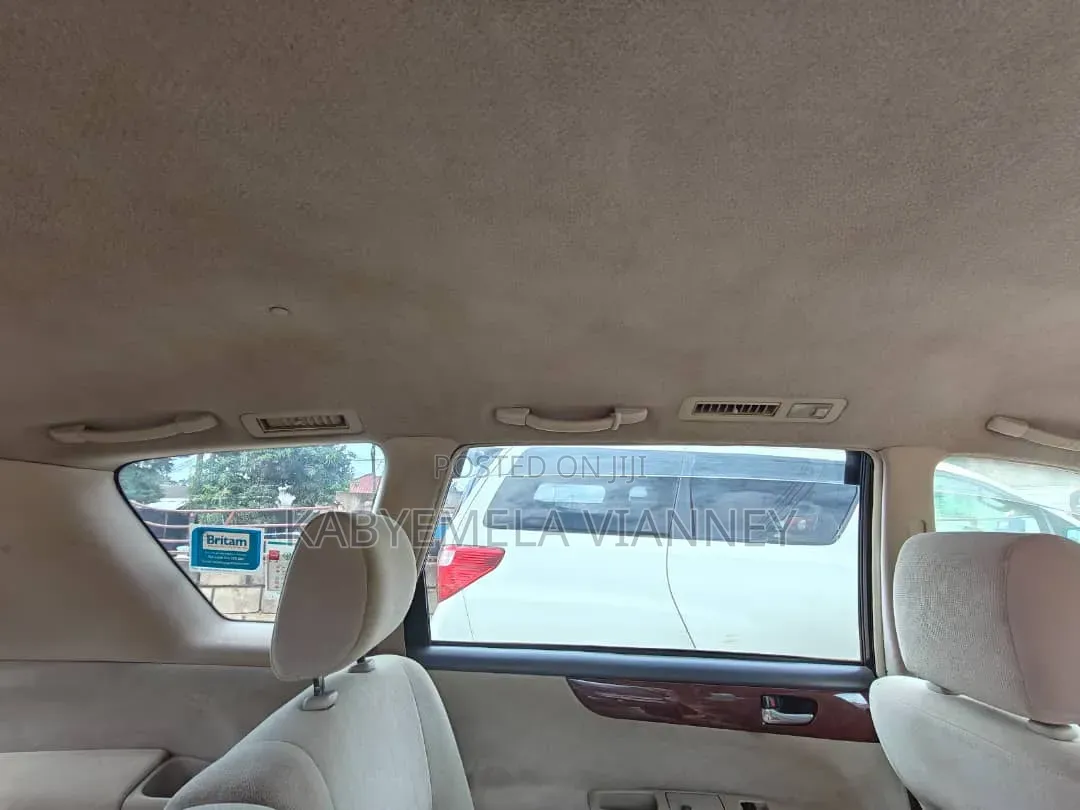Toyota Ipsum 240i Limited 4WD 2002 Silver