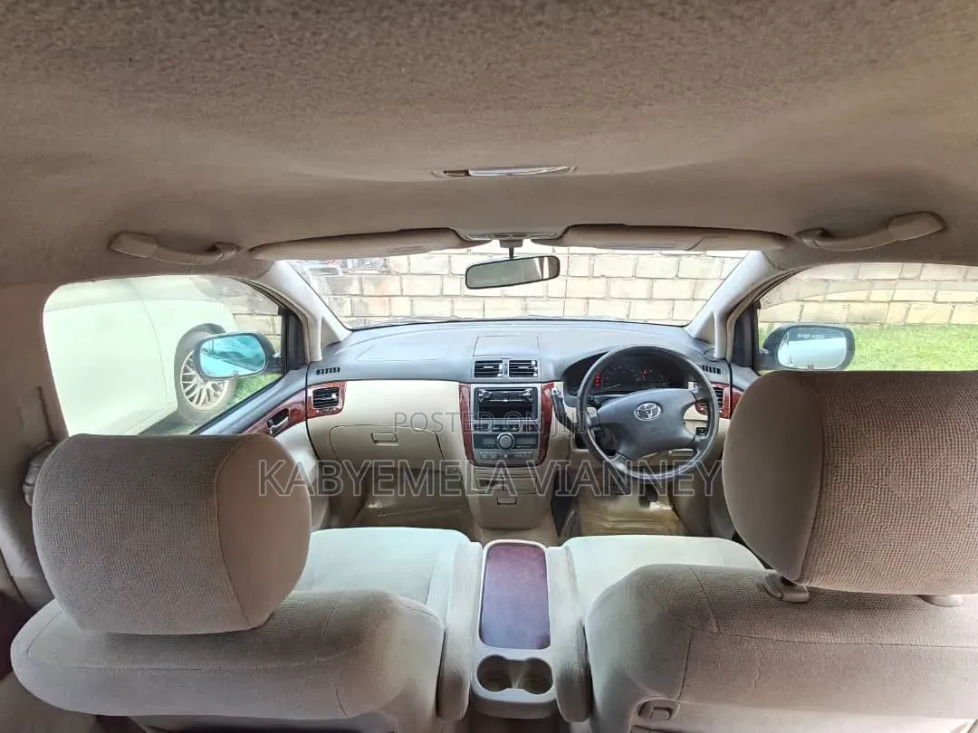 Toyota Ipsum 240i Limited 4WD 2002 Silver
