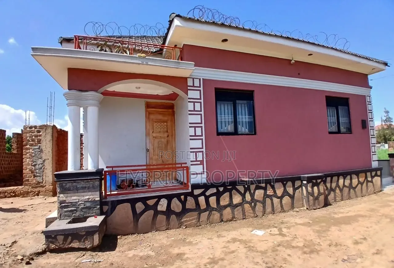 2bdrm House in Nansana Along for sale
