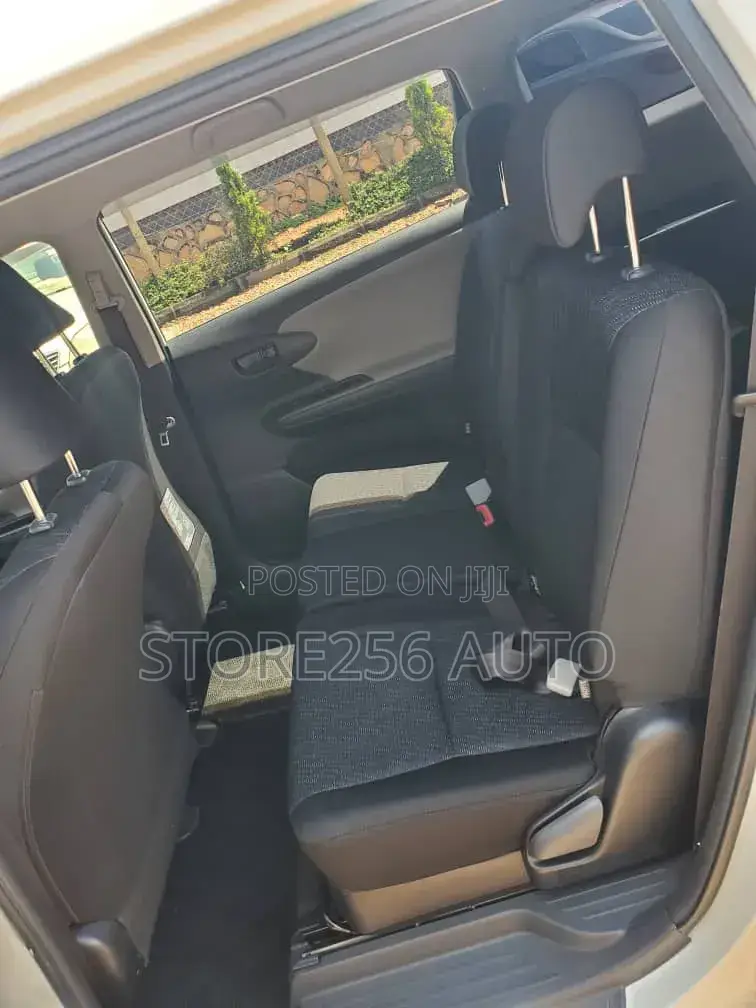 Toyota Wish 2009 White