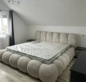 Beds/Edens Bubble Bed.