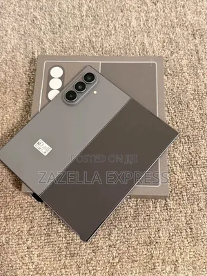 New Samsung Galaxy Z Fold8 Ultra 512 GB Black