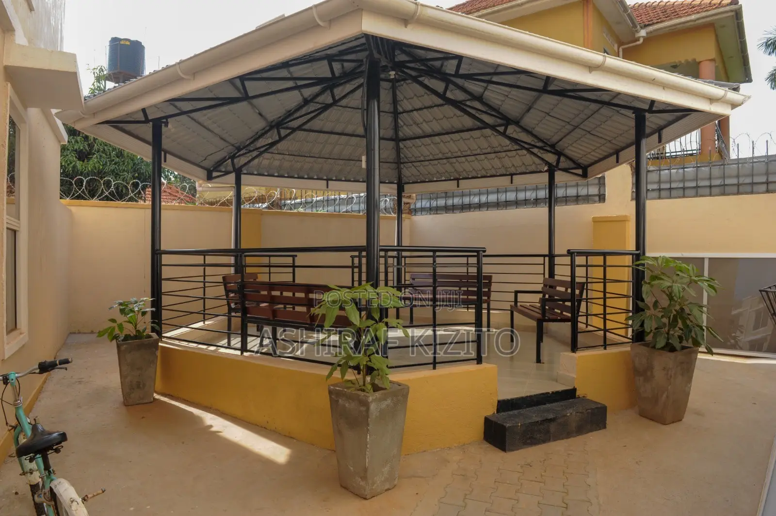 2bdrm House in Kira for rent