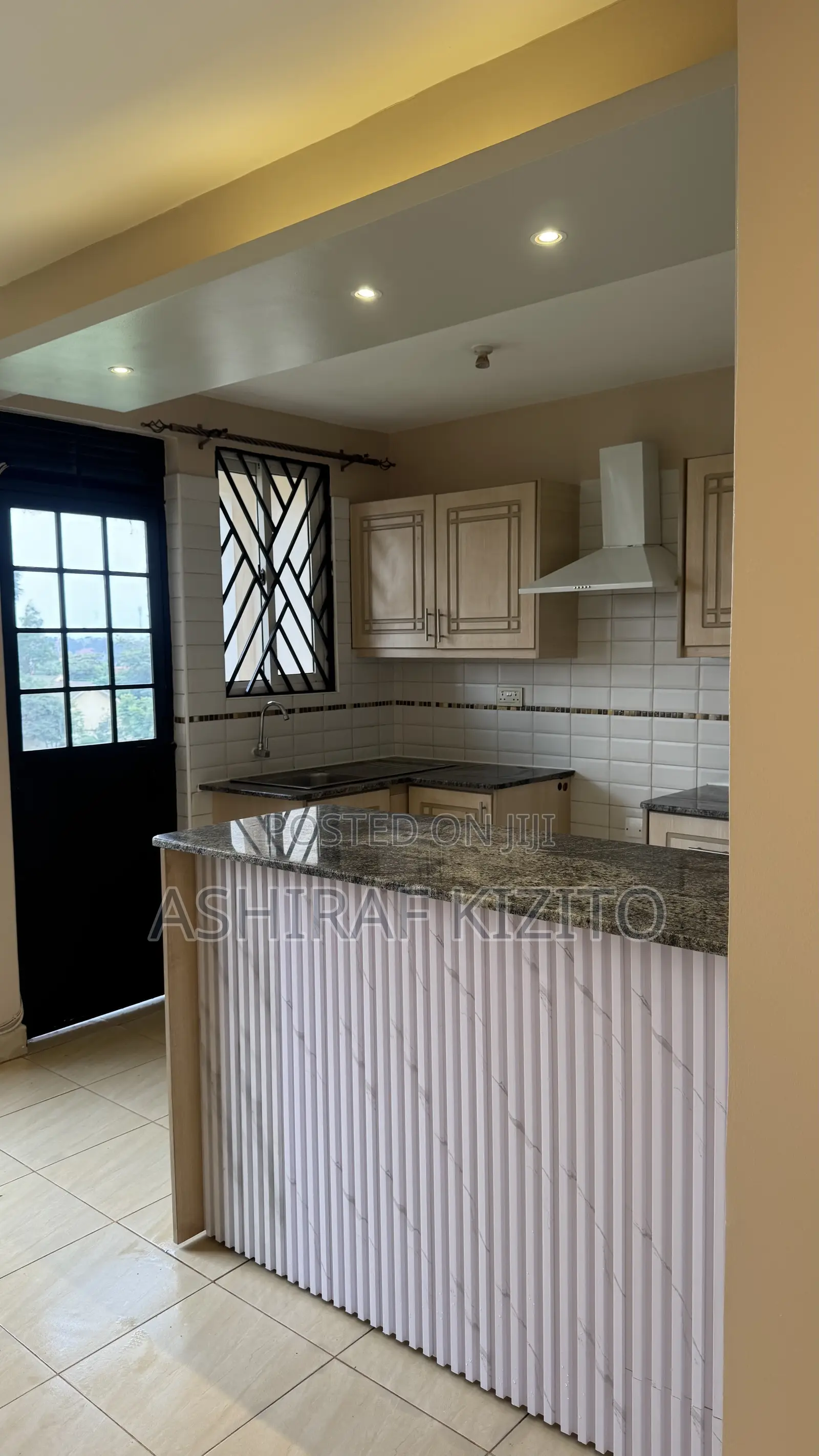 2bdrm House in Kira for rent