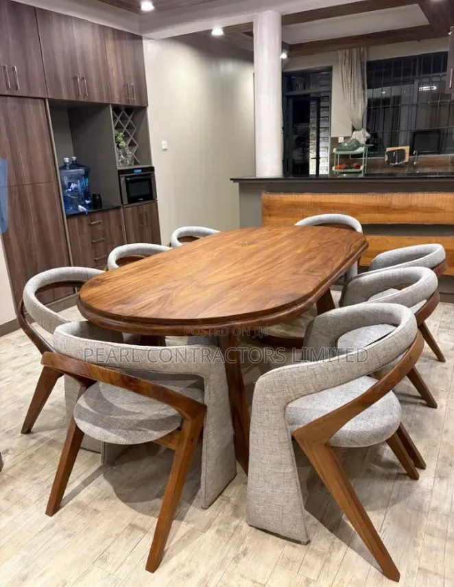 Dining/High-End 8seater Dining Set.