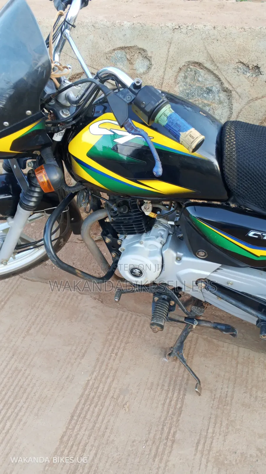 Bajaj Boxer 125 2025 Black