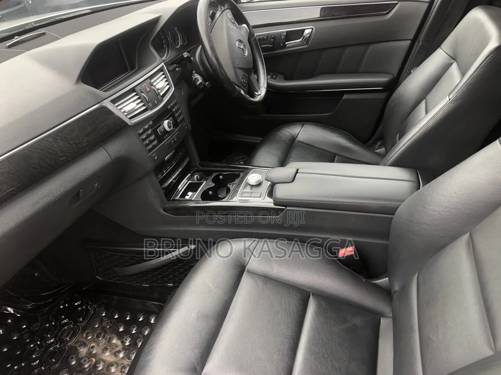 Mercedes-Benz E300 2010 Silver