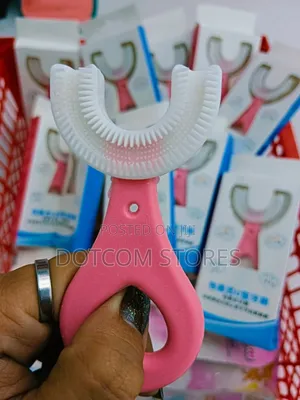 Pink U-Shaped Children's Training Toothbrush