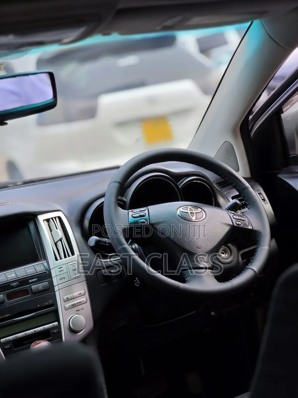 Toyota Harrier 2.4 2010 Gray