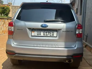 Subaru Forester 2.0XT Touring 4dr SUV AWD (2.0L 4cyl Turbo CVT) 2014 Silver