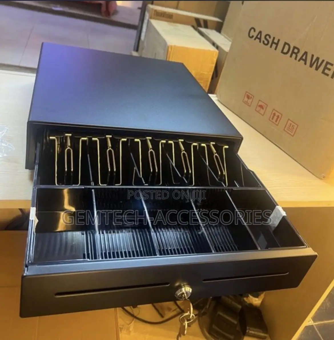 Cash Drawer or Cash Register