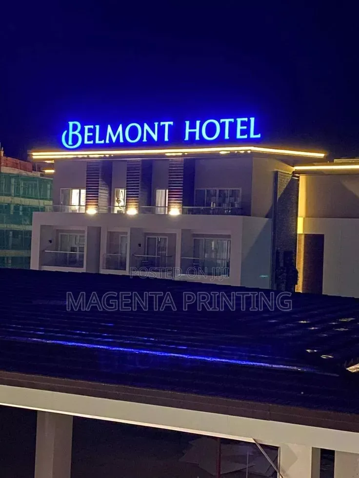 Acrylic 2D Signages With Strong Lights