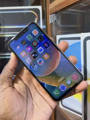 Apple iPhone X 64 GB White