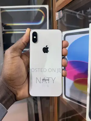 Apple iPhone X 64 GB White
