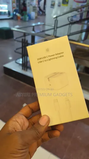 iPhone Chargers 35watt ( Fast Charging)