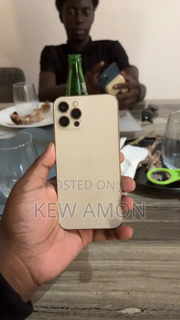 Apple iPhone 12 Pro 128 GB Gold