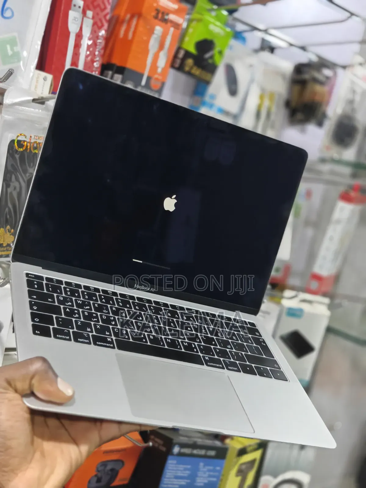 New Laptop Apple MacBook Air 8GB Intel Core i5 SSD 256GB