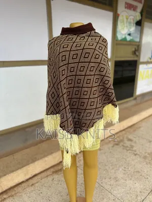 Brown Card Knitted Women's Shawl Poncho