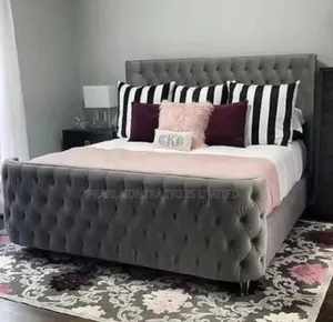 Bed/Danizzo Tufted Bed.