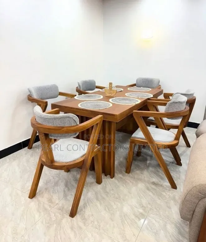 Dining/Raj Dining Set.