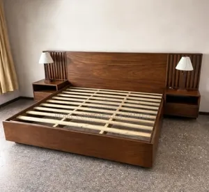 Beds/Poshy Bed.