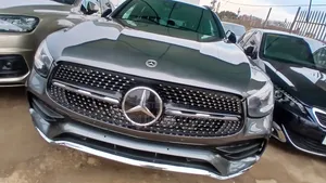 Mercedes-Benz GLC-Class 2016 Silver