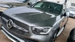 Mercedes-Benz GLC-Class 2016 Silver