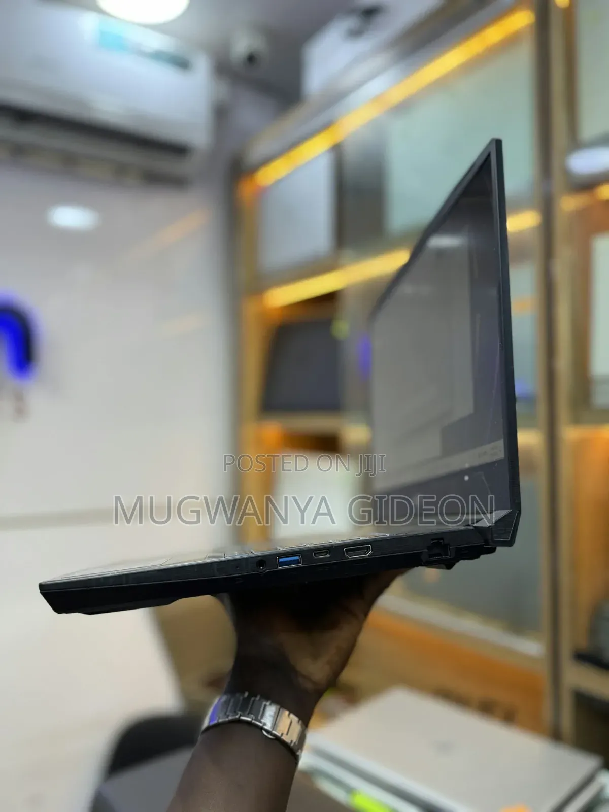 New Laptop MSI Katana 15 16GB Intel Core i7 SSD 1T