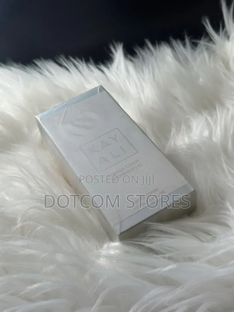 100 mL (3.4 Fl. Oz.) KAYALI Vanilla Candy Rock Sugar Eau De Parfum.
