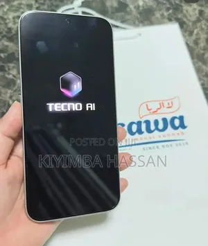 New Tecno Camon 50 256 GB Green