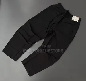 Minimal Free Men’s Pants