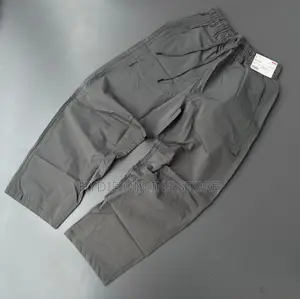 Minimal Free Men’s Pants