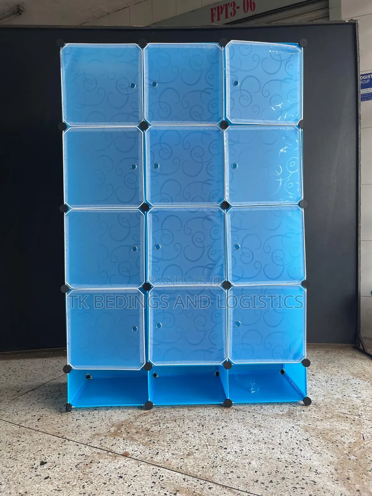 Standard 3 Column Plastic Closets
