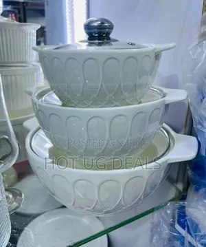 3-Piece Elegant Ceramic Serving Dish Set With Lids