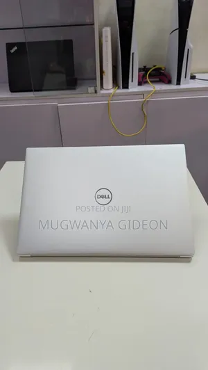 New Laptop Dell XPS 15 9530 16GB Intel Core i7 SSD 512GB