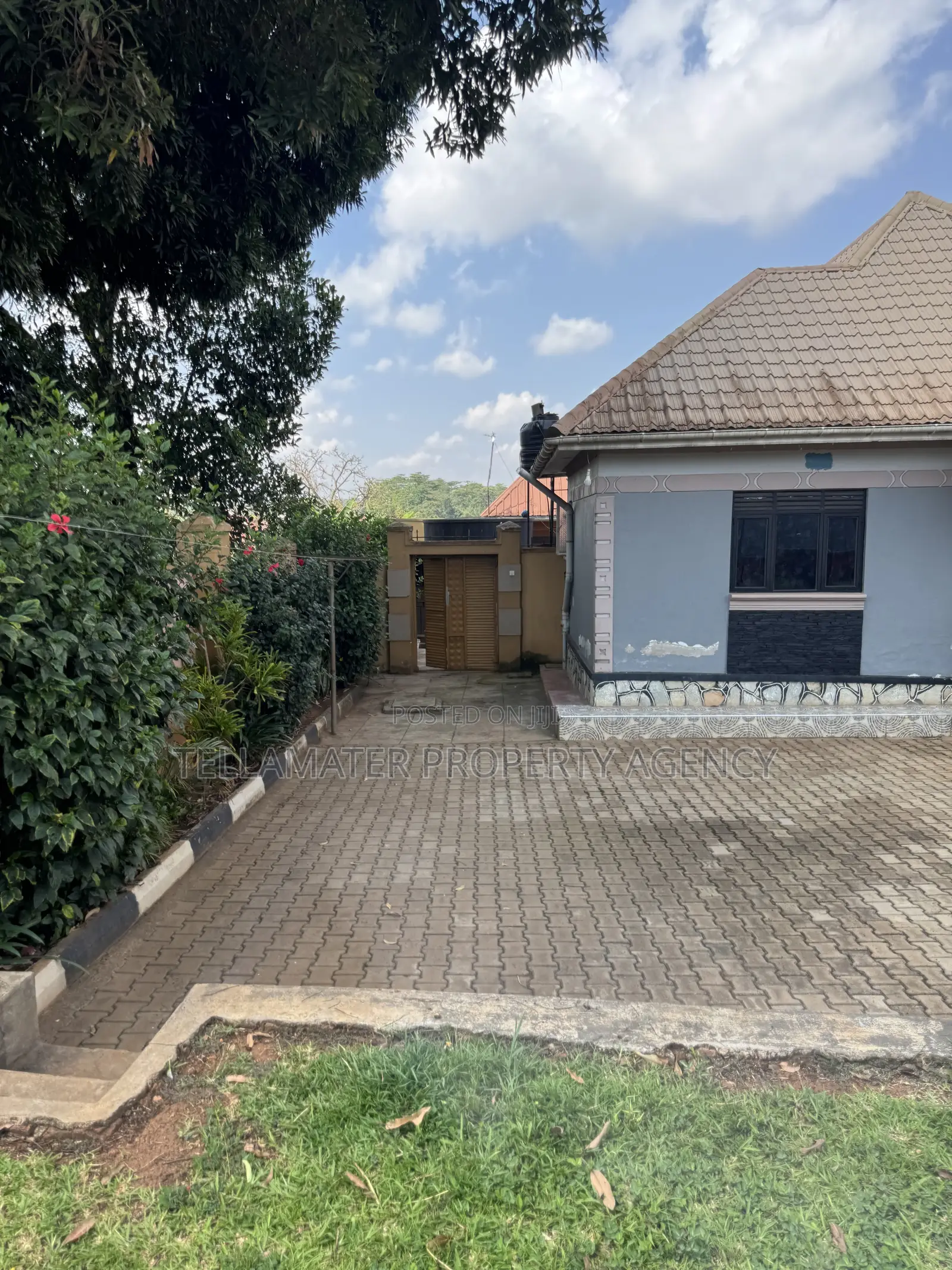 5bdrm Bungalow in Tellamater Estate, Kyampisi for sale